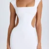 Addison Cut-Out-Minikleid mit Schnürung in Weiß Addison Cut-Out-Minikleid mit Schnürung in Weiß