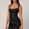 Adia verziertes A-Linien-Minikleid in Schwarz