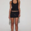 Aine Jersey-Oberteil mit Rundhalsausschnitt und Racerback in Schwarz Aine Jersey-Oberteil mit Rundhalsausschnitt und Racerback in Schwarz
