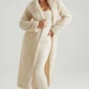Alaska langer Shearling-Mantel in Creme