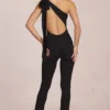 Alira Modal-Jumpsuit mit einer Schulter in Schwarz
