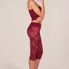 Annalisa Caprihose mit Spitze in Kirschrot