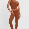 Anona Hose mit mittlerer Leibhöhe aus Modal-Kaschmir-Mischung in Kastanienbraun Anona Hose mit mittlerer Leibhöhe aus Modal-Kaschmir-Mischung in Kastanienbraun
