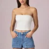 Beata A-Linien-Shorts mit hoher Taille in mittelblauer Waschung Beata A-Linien-Shorts mit hoher Taille in mittelblauer Waschung
