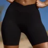Biker-Shorts mit hoher Taille und FlexiRib-Stoff in Schwarz