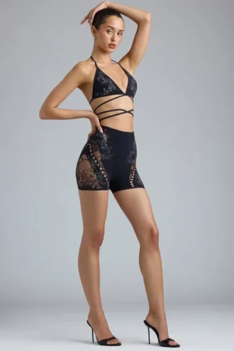 Bonnie Shorts mit Verzierungen und hoher Taille in Schwarz