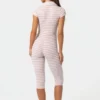 Capri-Jumpsuit aus geripptem Jersey mit rosa Streifen