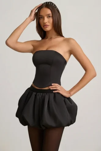 Clemmy Minirock mit Bubble-Saum und mittlerer Leibhöhe in Schwarz