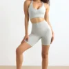Define Luxe Biker-Shorts mit hoher Taille in Fog