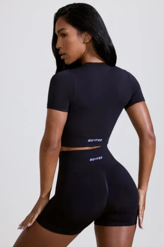 Define Luxe Mini-Shorts mit hoher Taille in Schwarz
