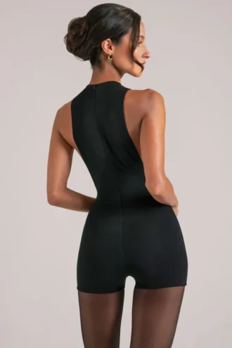 Elin Romper mit hohem Ausschnitt in Schwarz