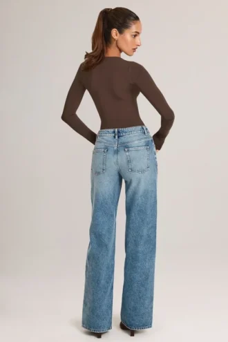 Faedra-Jeans mit geradem Bein und Kordelzug in Mid Wash