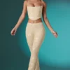 Fallon Petite Verzierte Spitzenhose mit niedriger Leibhöhe in Elfenbein Fallon Petite Verzierte Spitzenhose mit niedriger Leibhöhe in Elfenbein