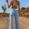 Flare For You Tall – Jeans mit hoher Taille und ausgestelltem Bein in hellblauer Waschung Flare For You Tall – Jeans mit hoher Taille und ausgestelltem Bein in hellblauer Waschung