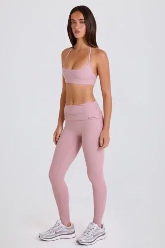 Foldover-Leggings mit mittlerer Leibhöhe und Steg in Mauve