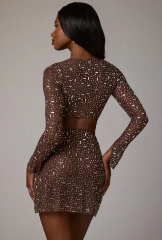 Thalassa transparenter, verzierter Minirock mit V-Taille in Deep Cocoa Thalassa transparenter, verzierter Minirock mit V-Taille in Deep Cocoa