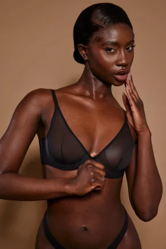 Intimates Soft Mesh Einlagiger Bügel-BH in Schwarz