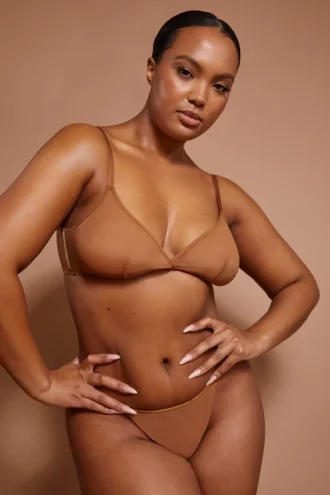 Intimates Soft Mesh Einlagiger Triangel-BH in Almond