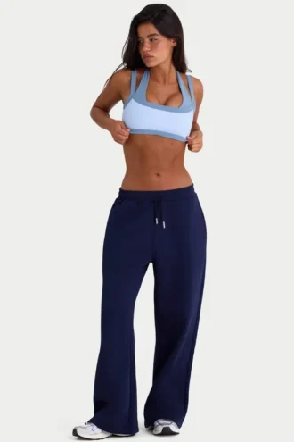 Jogginghose aus gebürstetem Jersey mit weitem Bein in Classic Navy Jogginghose aus gebürstetem Jersey mit weitem Bein in Classic Navy