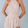 Mariselle Halterneck Asymmetrisches Maxikleid in Elfenbein mit Polka-Dot-Print Mariselle Halterneck Asymmetrisches Maxikleid in Elfenbein mit Polka-Dot-Print