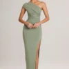 Maude Modal Asymmetrisches Maxikleid mit Rüschen in Salbeigrün Maude Modal Asymmetrisches Maxikleid mit Rüschen in Salbeigrün
