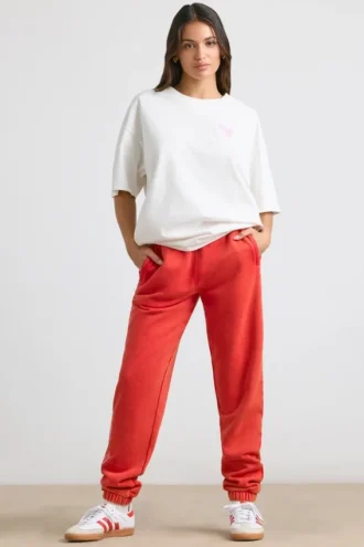 Oversize-Jogginghose aus gebürstetem Jersey in Rot Oversize-Jogginghose aus gebürstetem Jersey in Rot