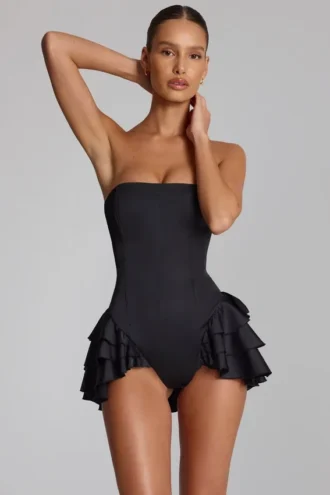 Priaska Rüschen-Schnür-Korsett-Playsuit in Schwarz