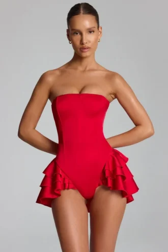 Priaska Rüschen-Schnürkorsett-Playsuit in Feuerrot