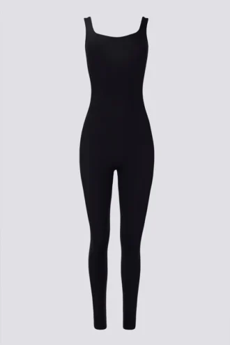 Soft Active Jumpsuit ohne Rücken in Schwarz