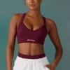 Super Sculpt nahtloser Sport-BH mit gekreuztem Rücken in Pflaume Super Sculpt nahtloser Sport-BH mit gekreuztem Rücken in Pflaume