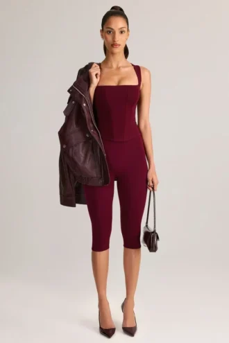 Suri Modal Capri-Leggings mit mittlerer Leibhöhe in Weinrot