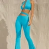 Valerie Petite Cut-Out-Hose mit ausgestelltem Bein in Aqua Valerie Petite Cut-Out-Hose mit ausgestelltem Bein in Aqua