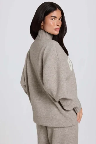 Weicher Oversize-Pullover aus Strick in Beige