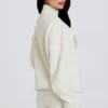 Weicher Oversize-Pullover aus Strick in Elfenbein