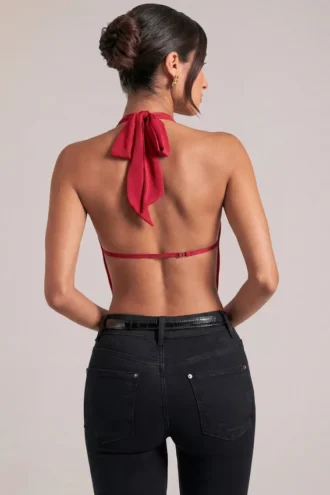 Zenna Drapiertes Cowl-Oberteil in Kirschrot